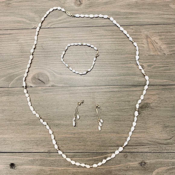 Jewelry - SET: Seed pearl necklace earrings and bracelet.